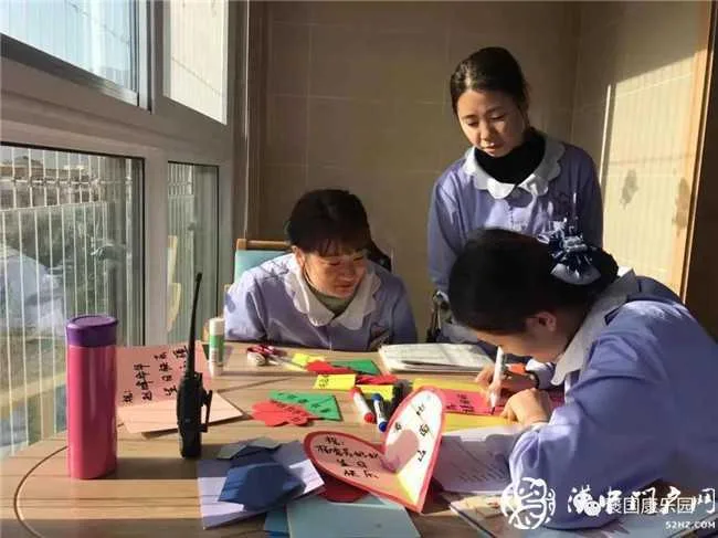褒国康乐园养老社区为老人们举办集体生日会