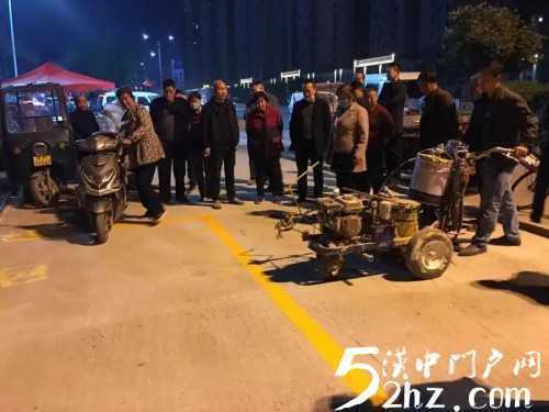 汉台区中心城区统一规划设置了2800个临时便民市场。
