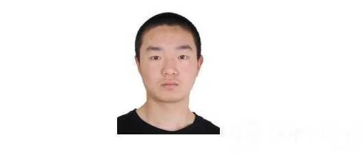 悬赏一万元！见到他快报警！