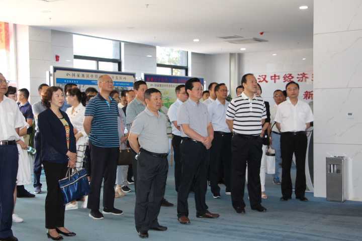 经开区调研1.JPG