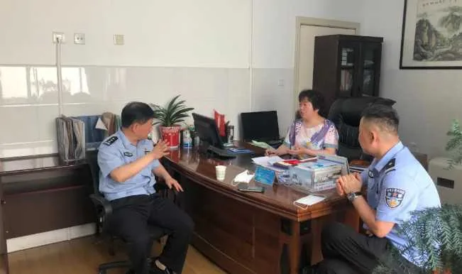 打通交通事故救援“绿色通道” 略阳警医合作全力救治事故伤员