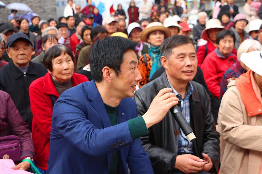 “悦动汉江”文艺荟走进褒国康乐园优秀节目展演活动圆满成功