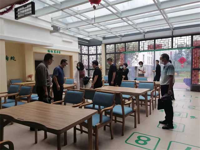 汉中市养老产业协会会长、秘书长、略阳县民政局局长莅临褒国康乐园参观考察