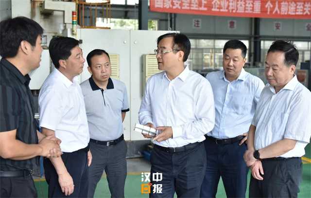 钟洪江经开.jpg