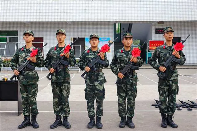 1631753954105324.jpg 新兵7.jpg