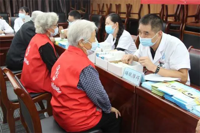 1631945915517629.jpg “我为群众办实事”实践活动和“服务百姓健康行动”大型义诊活动在褒国康乐园成功举行