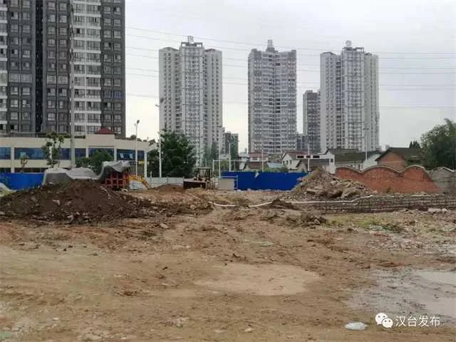 1632702708881419.jpg 安居梦9.jpg