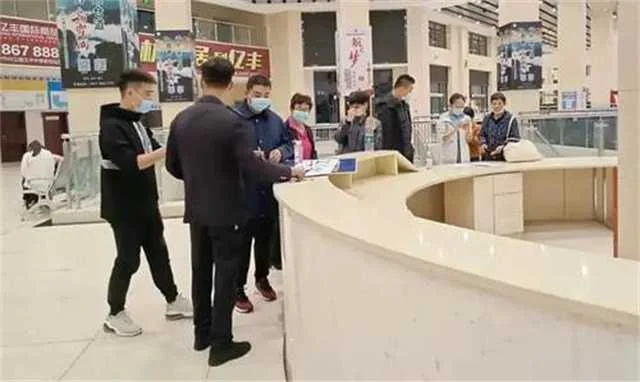 旅游2.jpg