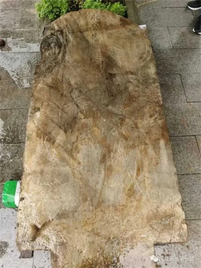 1633912897598184.jpg