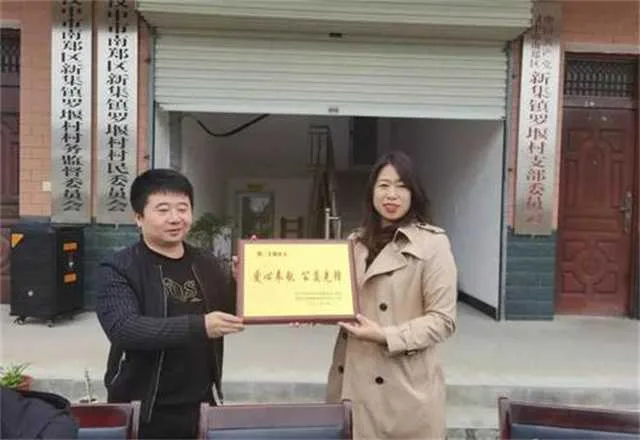 路灯.jpg
