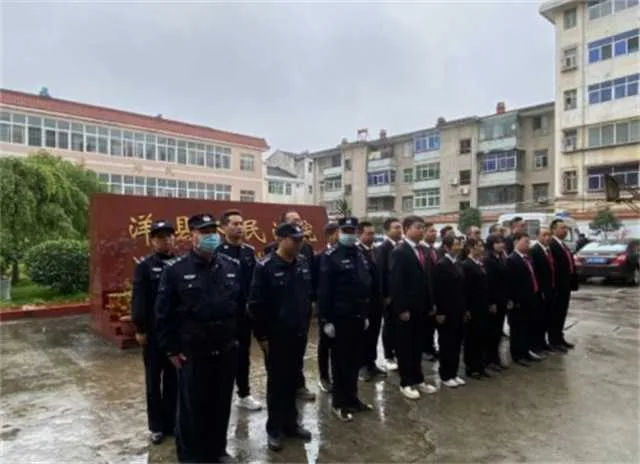 拘留13人，洋县法院执行回现金十余万元