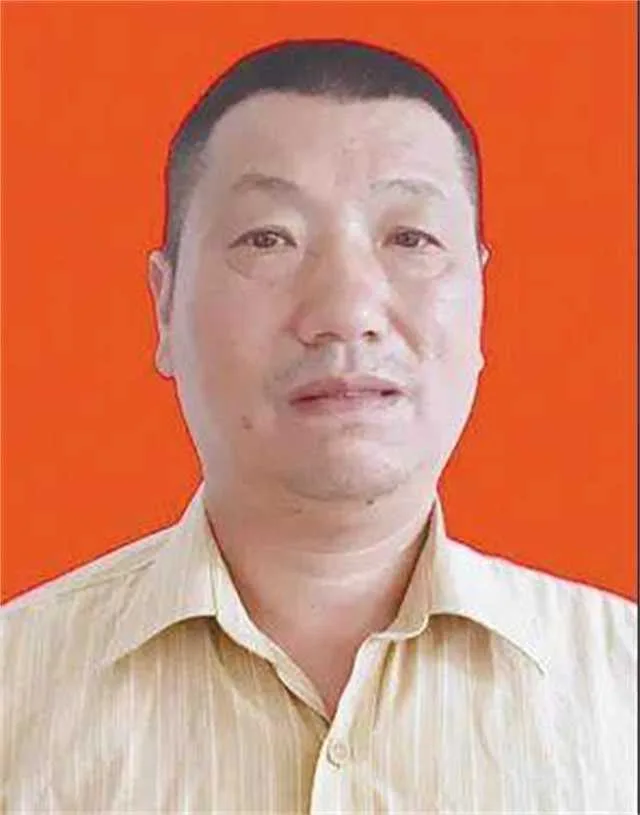 1635927438464011.jpg 陕西好人榜1.jpg