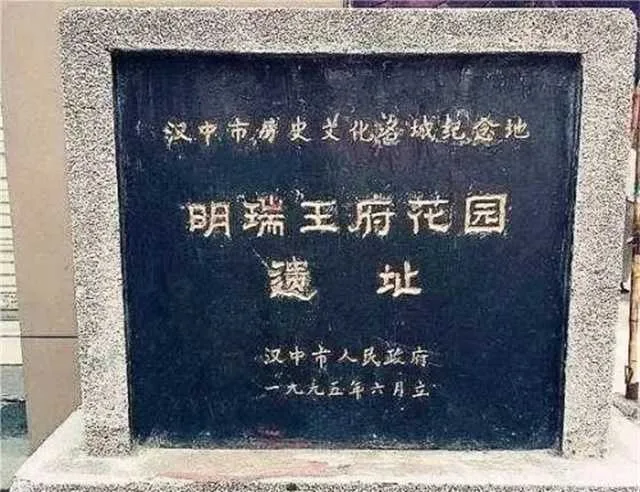 1635988028465087.jpg 莲花10.jpg