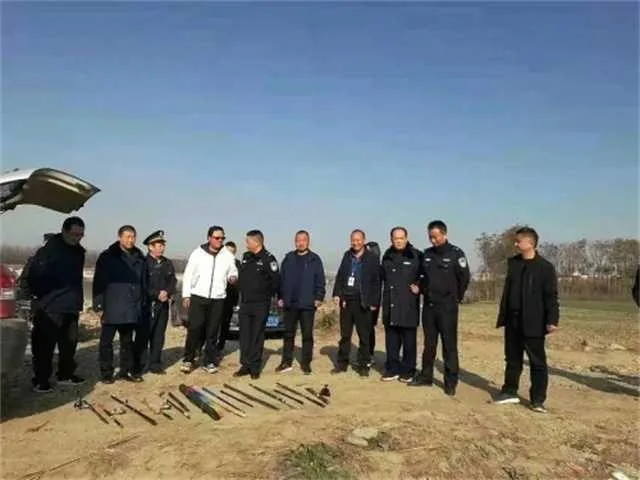 渔船.jpg