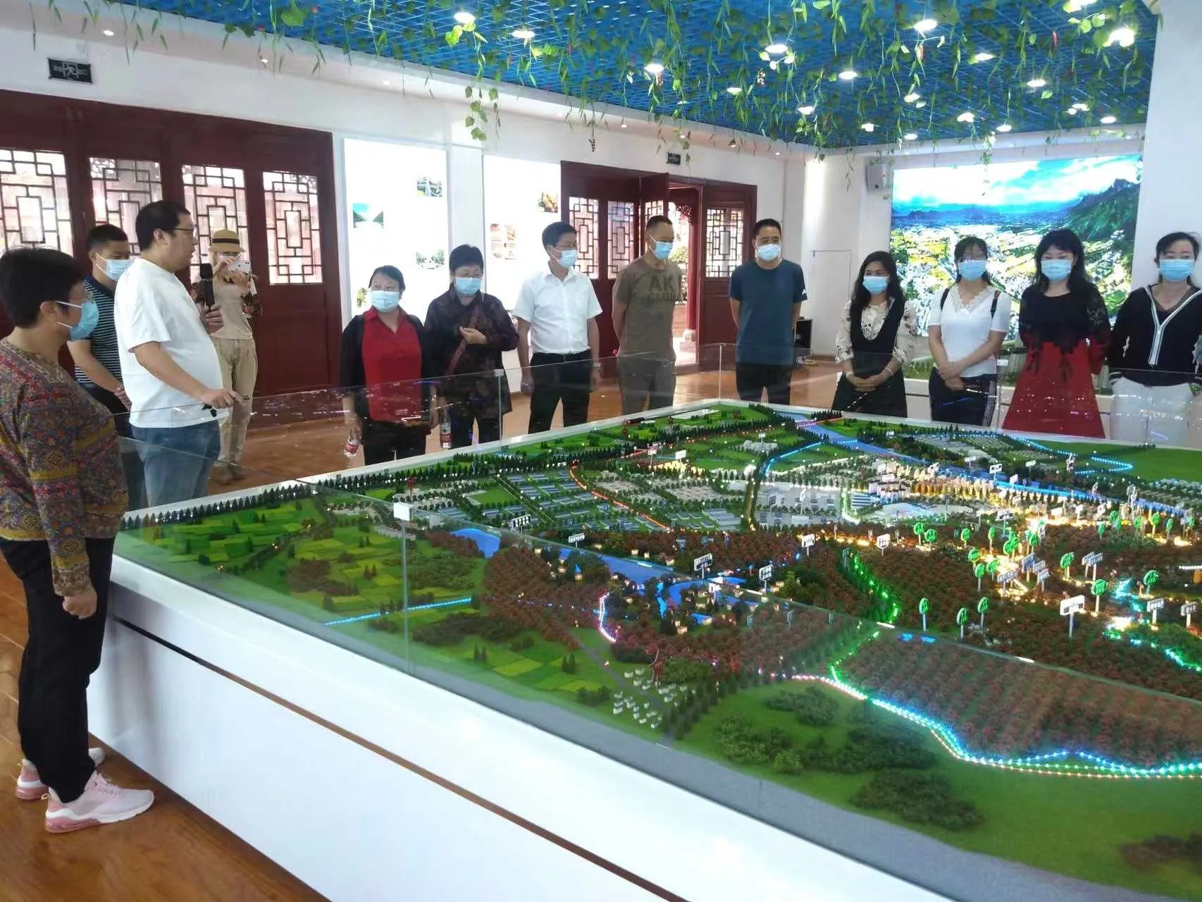 九三学社汉台区委开展 “汉台区休闲农业和乡村旅游发展情况”专题调研