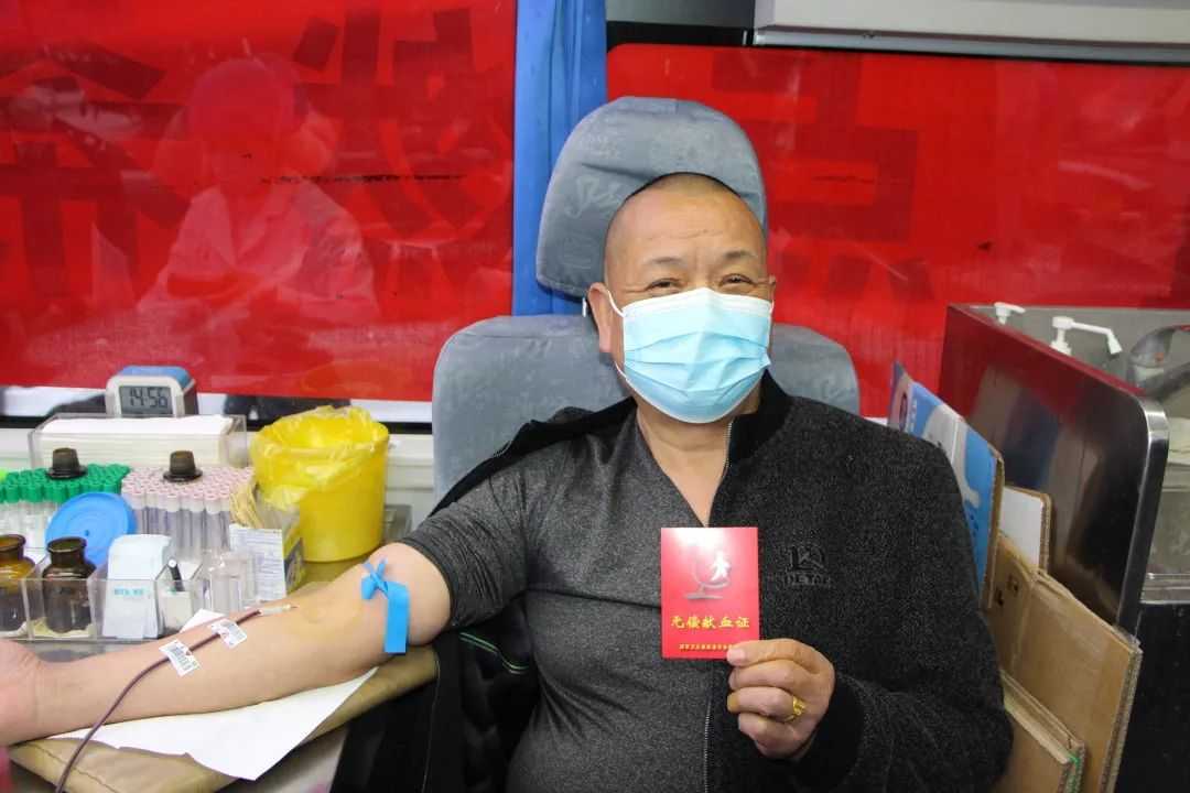 “奉献青春热血 点燃希望之光”！他们好样的！