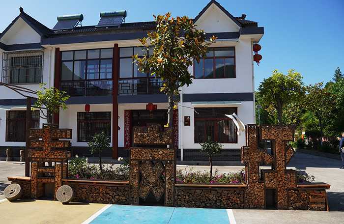 留坝县出台《留坝县村容村貌提升导则》，村容村貌提升建设有了标准。