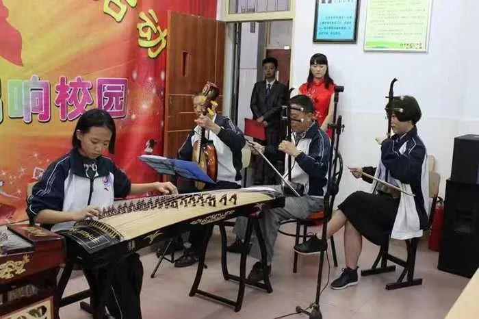 初一新生,高三复读生快过来围观,汉中市育才中学招生中