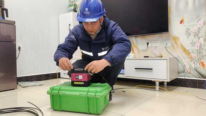 【心级服务 让爱连接】汉中移动装维工程师用心为民“办实事”