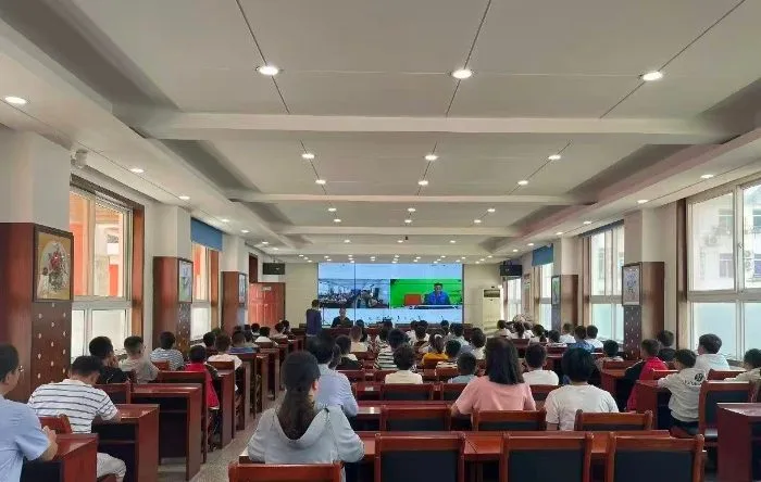 汉中“云课堂”走进中小学 助力城乡教育均衡发展
