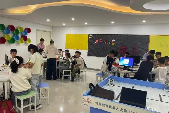 汉中“云课堂”走进中小学 助力城乡教育均衡发展