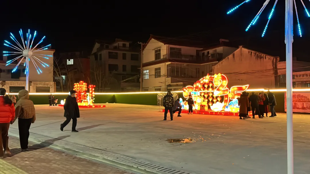 汉中这条路全线贯通，年味直接拉满，春节赏花灯！