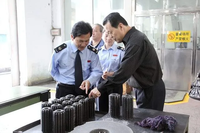 李振峰:纵横正有凌云笔——读朱军长篇小说《蓝色经纬》