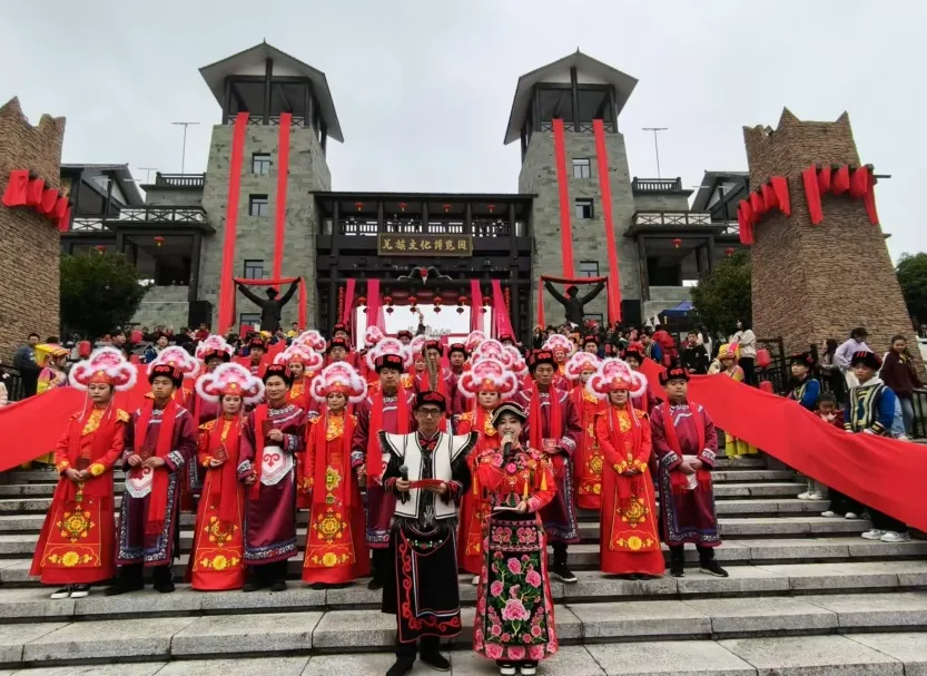 undefined 来羌州!赴一场山水见证的羌族古韵婚礼