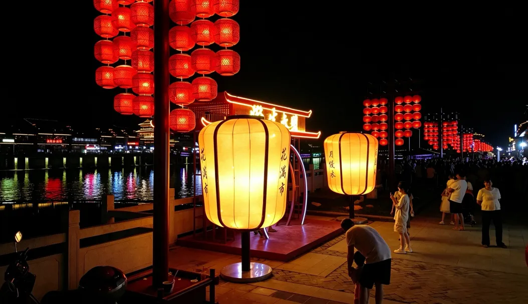 水上冲关挑战赛!汉中夏日新晋打卡地