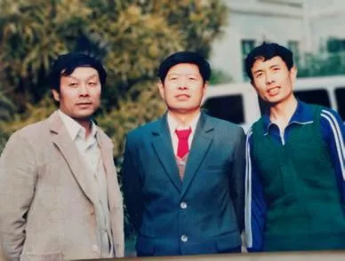 王蓬长篇新作《修建自己的房子》出版