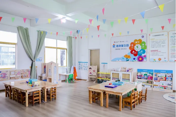 “安利你一朵小红花”公益行动启动