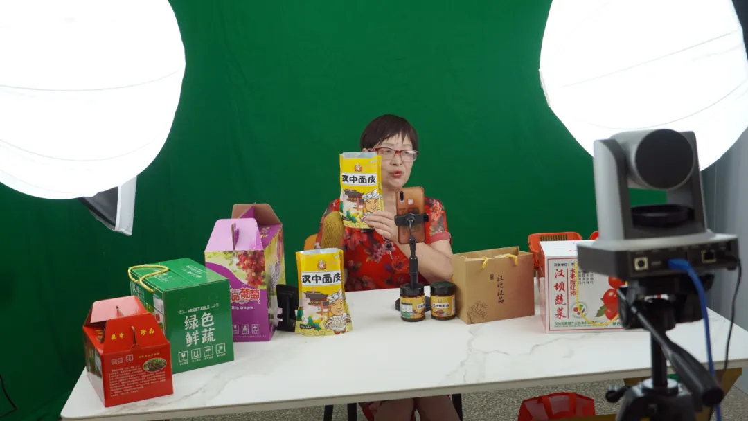 汉台电视新闻 | 汉台:以优质服务助残帮扶暖人心