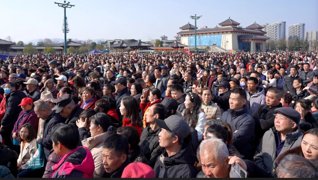 大年初一赏好戏 汉台专场闹新春