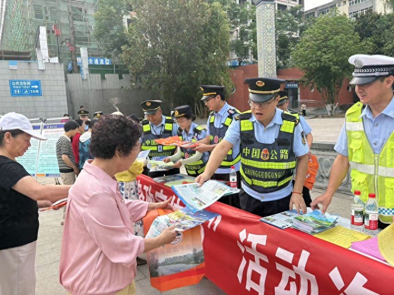 宁强黄坝驿超限站加大宣传凝聚“全民护路”共识