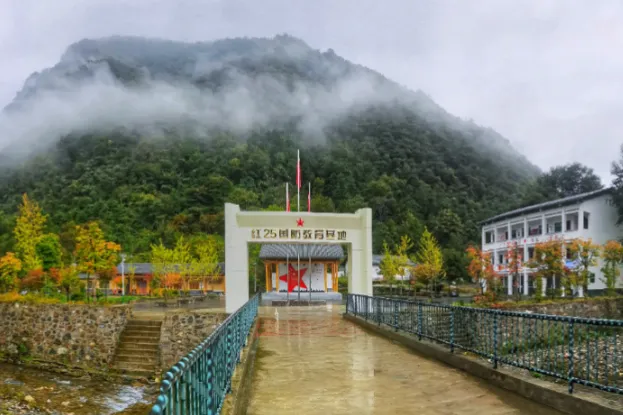 邂逅秦岭最美廊道，赴一场留坝秋日之约