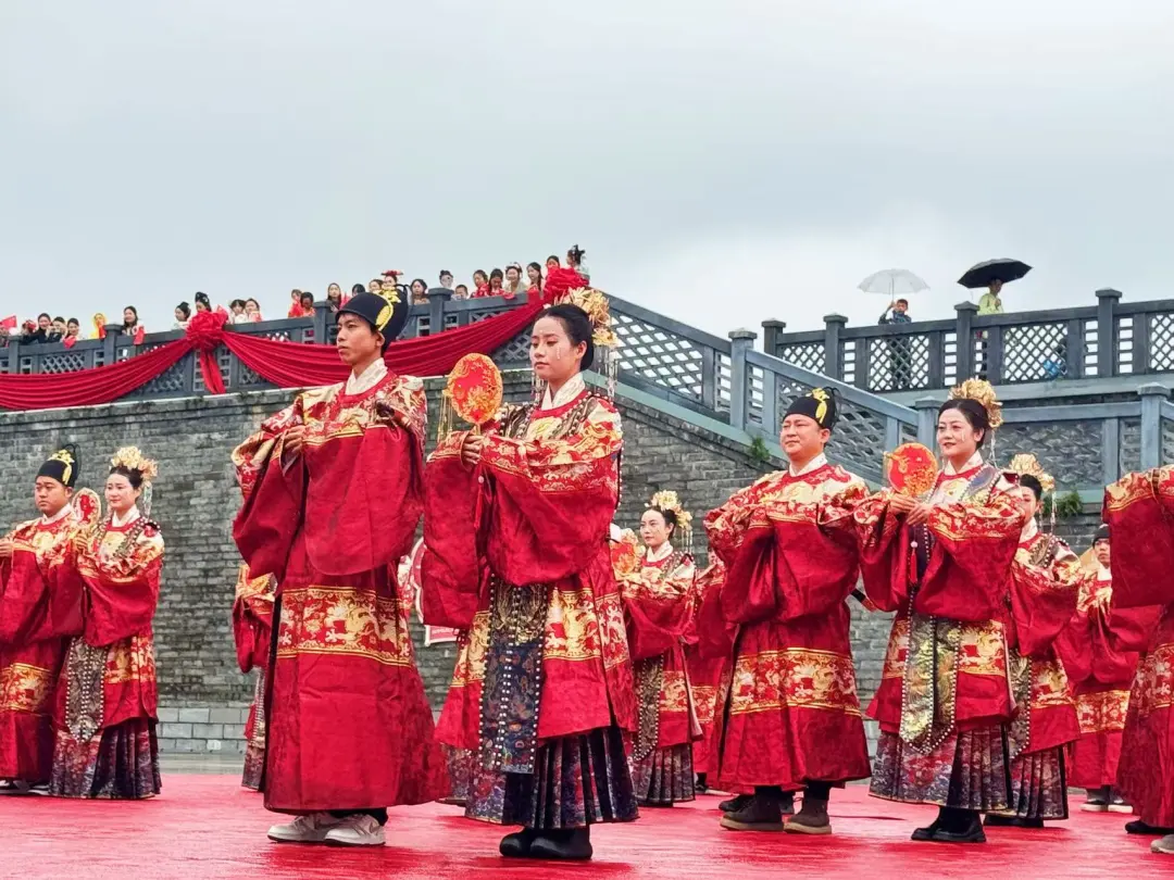 汉中汉服嘉年华活动盛大启幕!