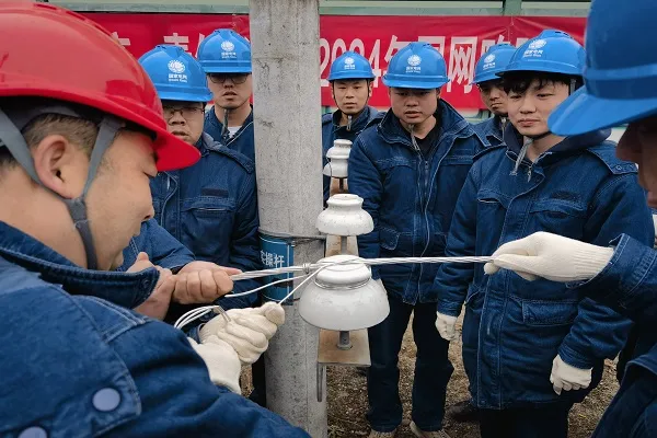国网汉中供电公司：提技能 补短板——“岗位大练兵”火热进行中