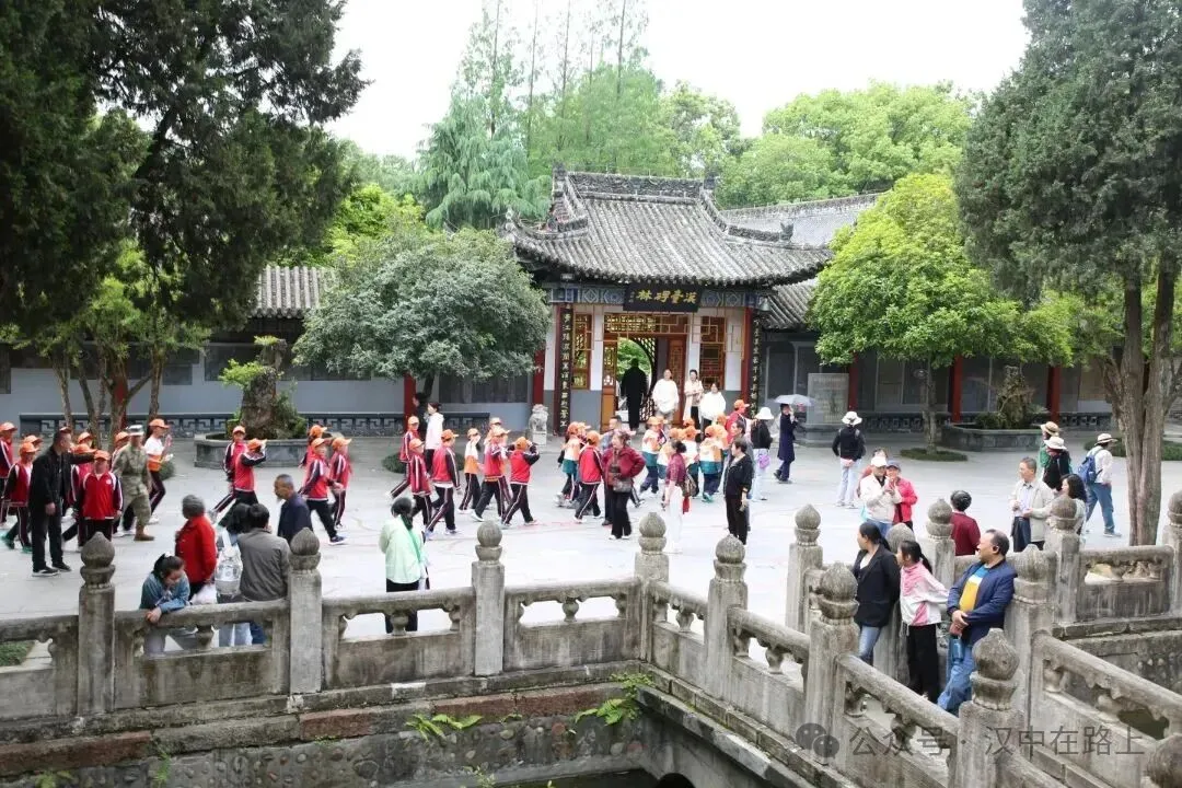 研学体验、非遗互动......汉中首个春假亮点纷呈！