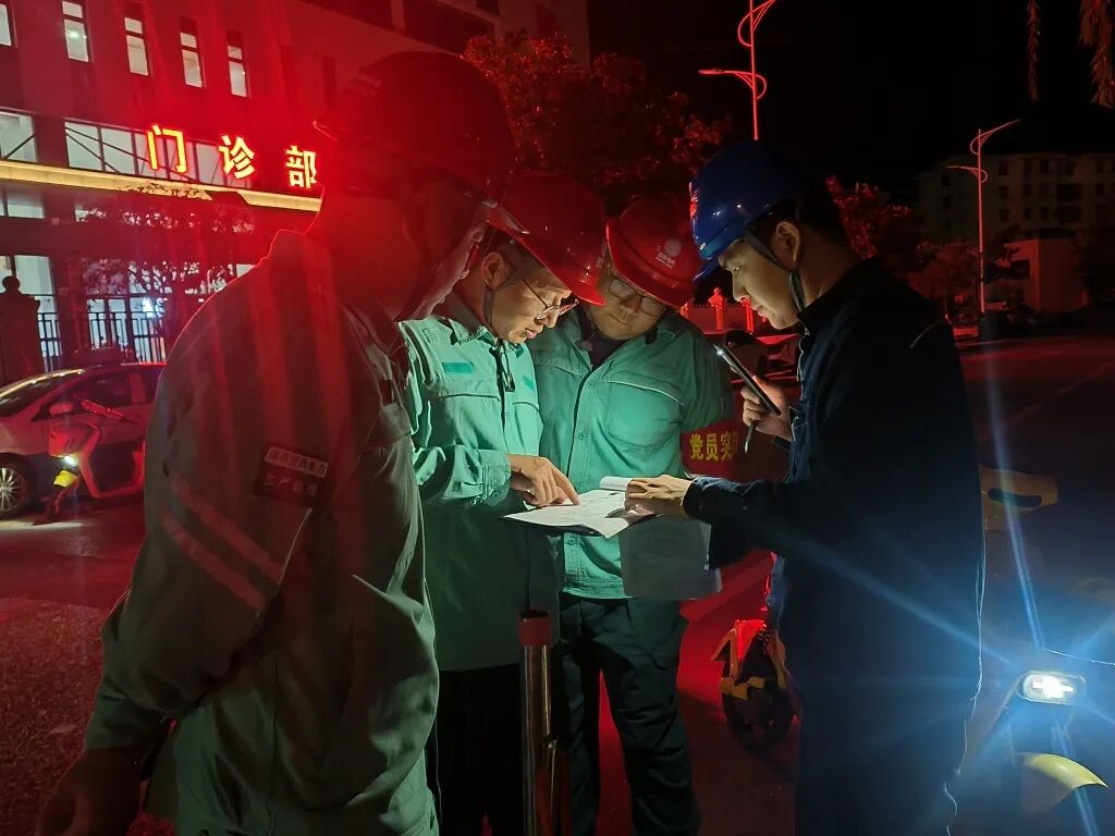汉中略阳公司:零点检修“大会战” 聚力抗击“秋老虎”