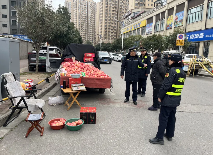 汉台区：环境整治进行中 一键开启“美颜”模式