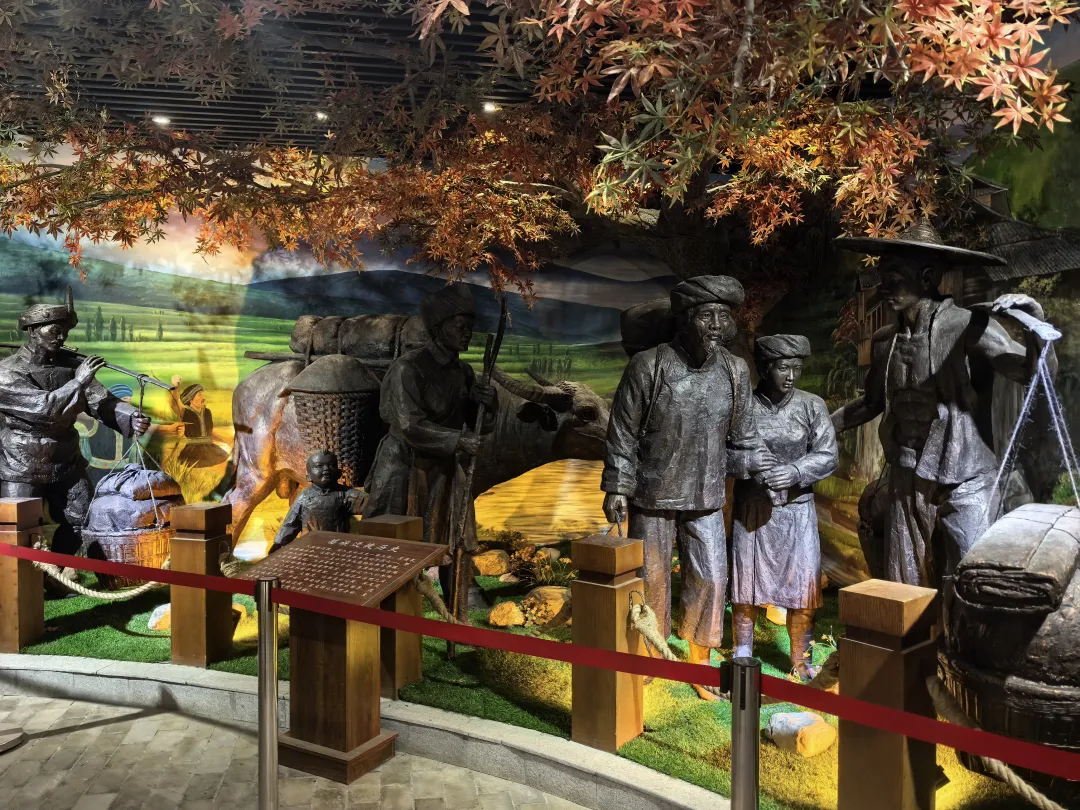 打卡最北苗乡！镇巴青水镇这个陈列馆藏着苗族的全部浪漫。