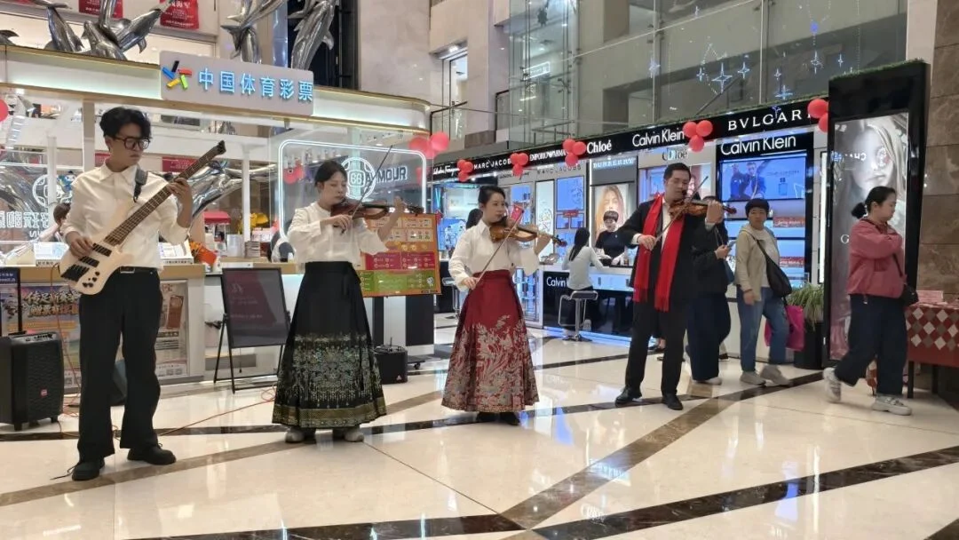以景聚客 以文留客 国庆假期汉中文旅市场人气旺 消费热