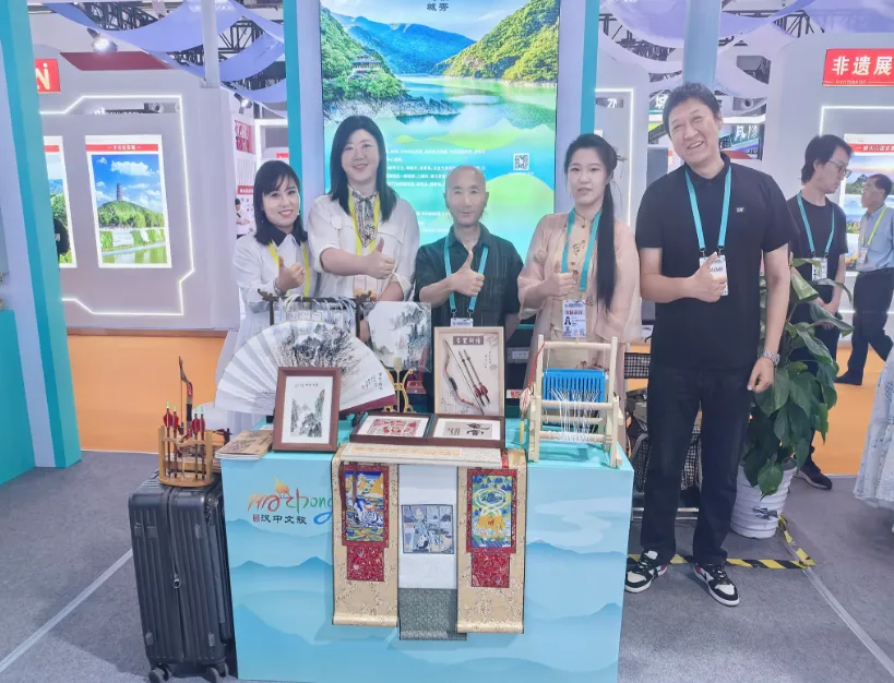 汉台：非遗技艺+特色产品亮相丝博会实力“圈粉”