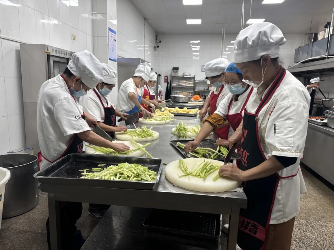 汉中23所高中食堂全面自营!