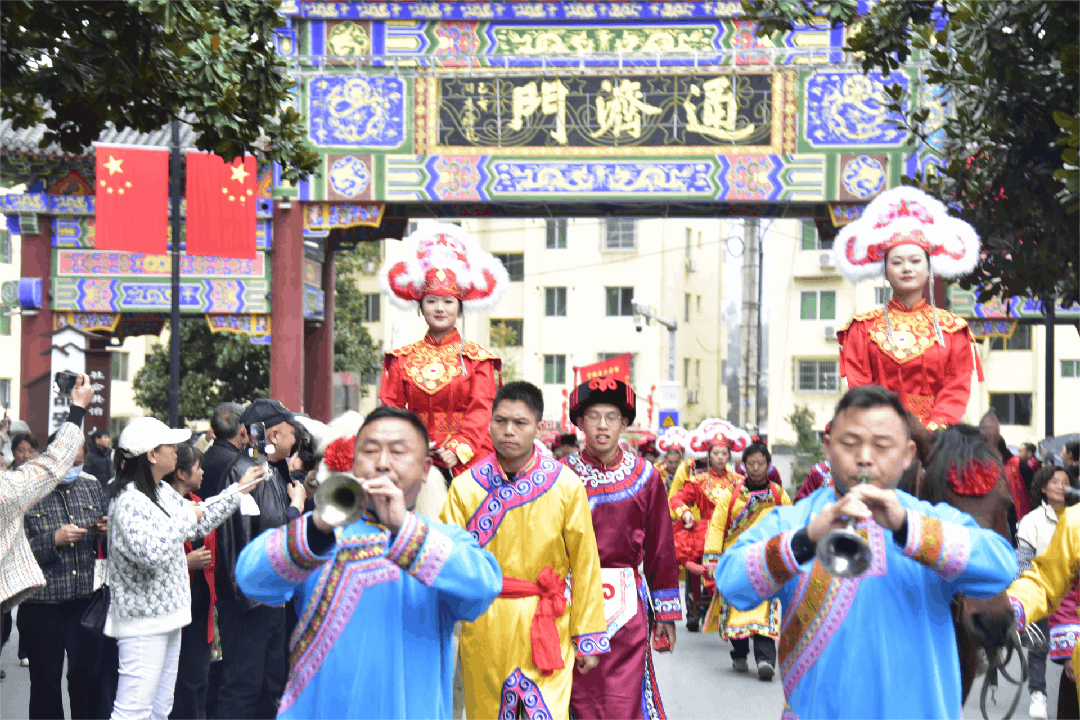 情定羌州 缘定今生 | 宁强水上集体婚礼演绎羌族浪漫