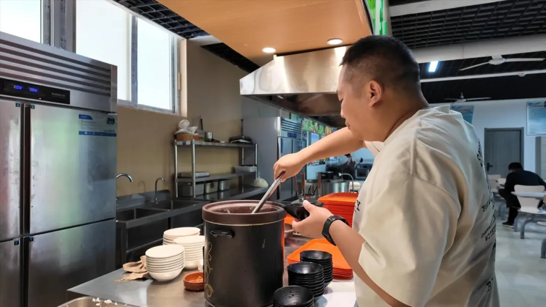 小小机关食堂 满满“汉中温度”
