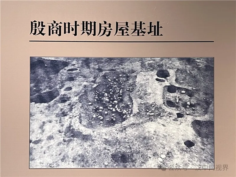 李振峰:仰望宝山