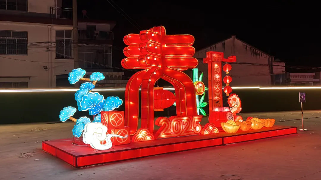 汉中这条路全线贯通，年味直接拉满，春节赏花灯！