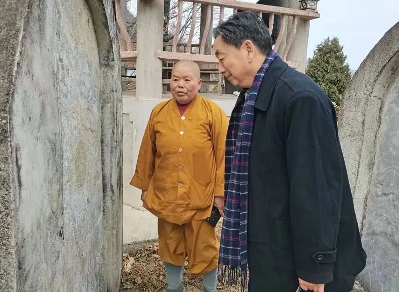 李振峰：寻古中梁山