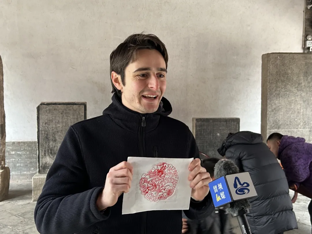 滑雪、戏雪、赏民俗！留坝景区“上才艺”